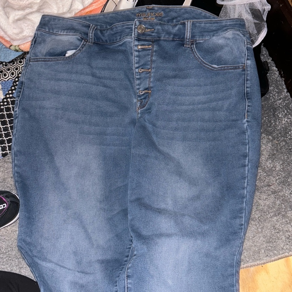 Size 20w, maurices high rise jeans.